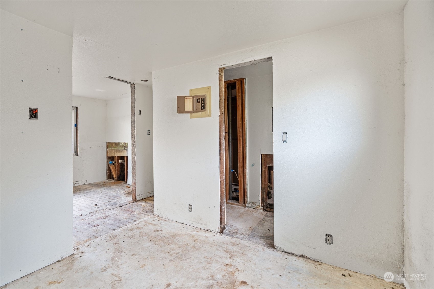 5875 Cedar Street Ferndale, WA 98248 - Photo 6 of 15 Gallery Image 6