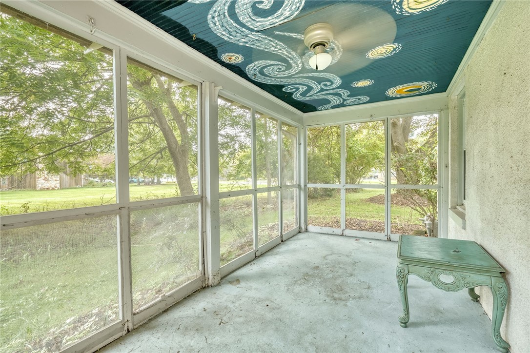 362 Embury Road Penfield, NY 14625 - Photo 19 of 44 SCREENED IN SIDE PORCH OFF DINING ROOM