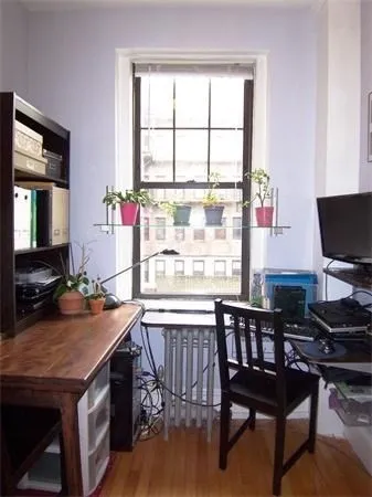 $1,895 | 62 Queensberry Street, Unit 409, Boston, MA 02215