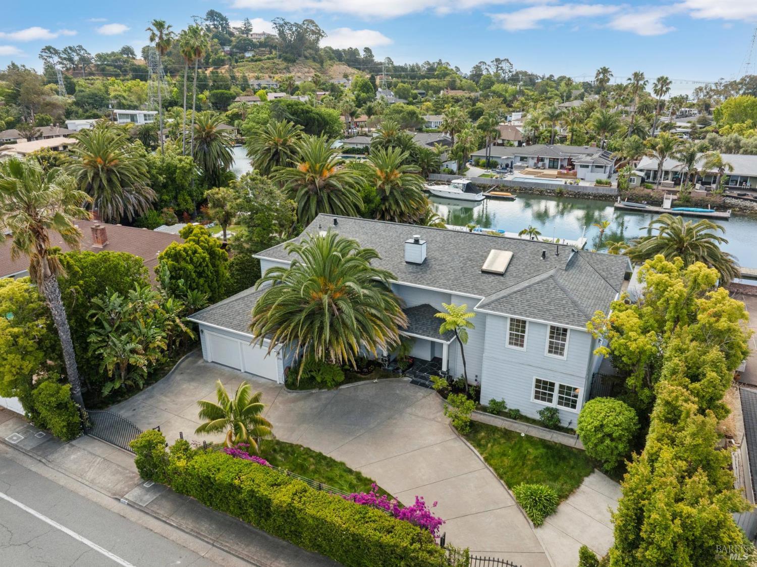310 Point San Pedro Road San Rafael, CA 94901 - Photo 2 of 64
