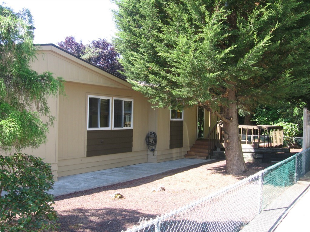 2000 192nd Street Southeast, Unit 115 Bothell, WA 98012 - Photo 2 of 15