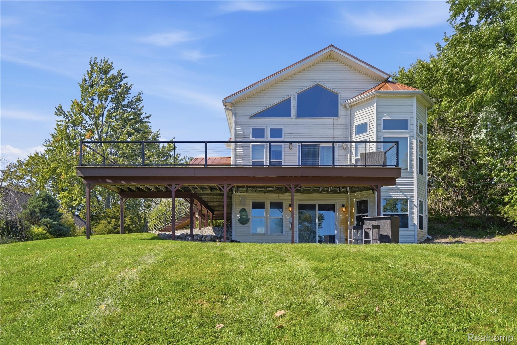 10400 Runyan Lake Road Fenton, MI 48430 - Photo 27 of 37 02-DSC00780.jpg