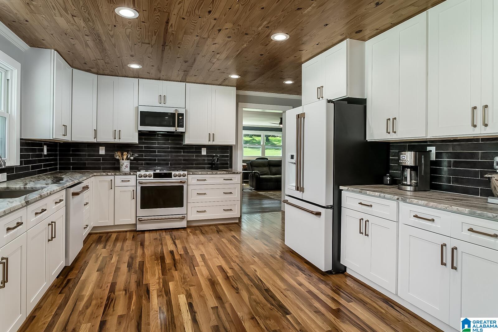 2352 Chapel Road Birmingham, AL 35226 - Photo 20 of 49 Gallery Image 20