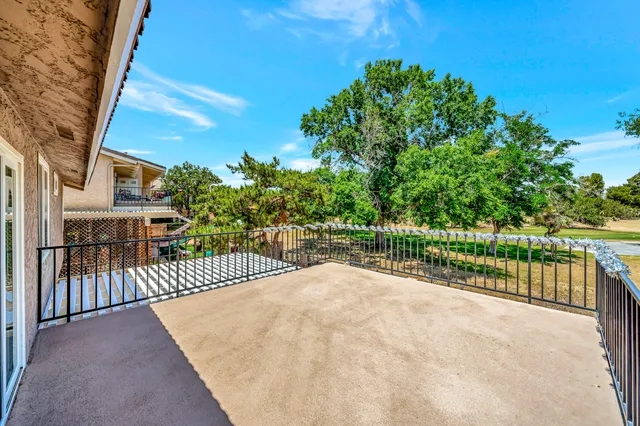 $725,000 | 433 Fairway Drive, Palmdale, CA 93551