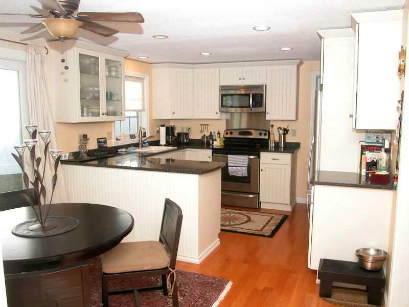 176-3 Flintlock Village Road, Unit 3 Wells, ME 04090 - Photo 6 of 11 Kitchen.