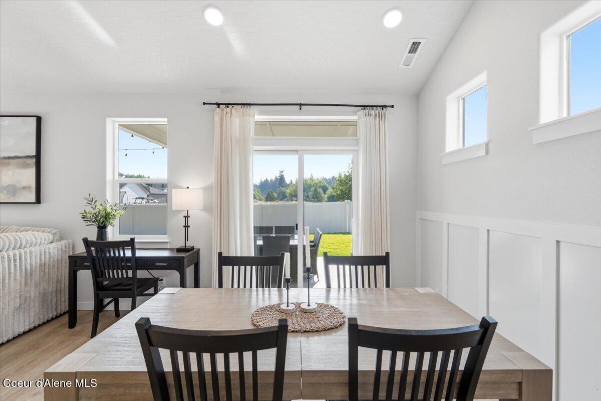 733 East Ripatti Way Hayden, ID 83835 - Photo 12 of 66 19-733 Ripatti Wy_RedHogMedia