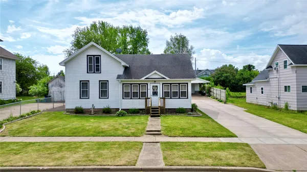 $274,999 | 248 East Washington Avenue, Fall Creek, WI 54742