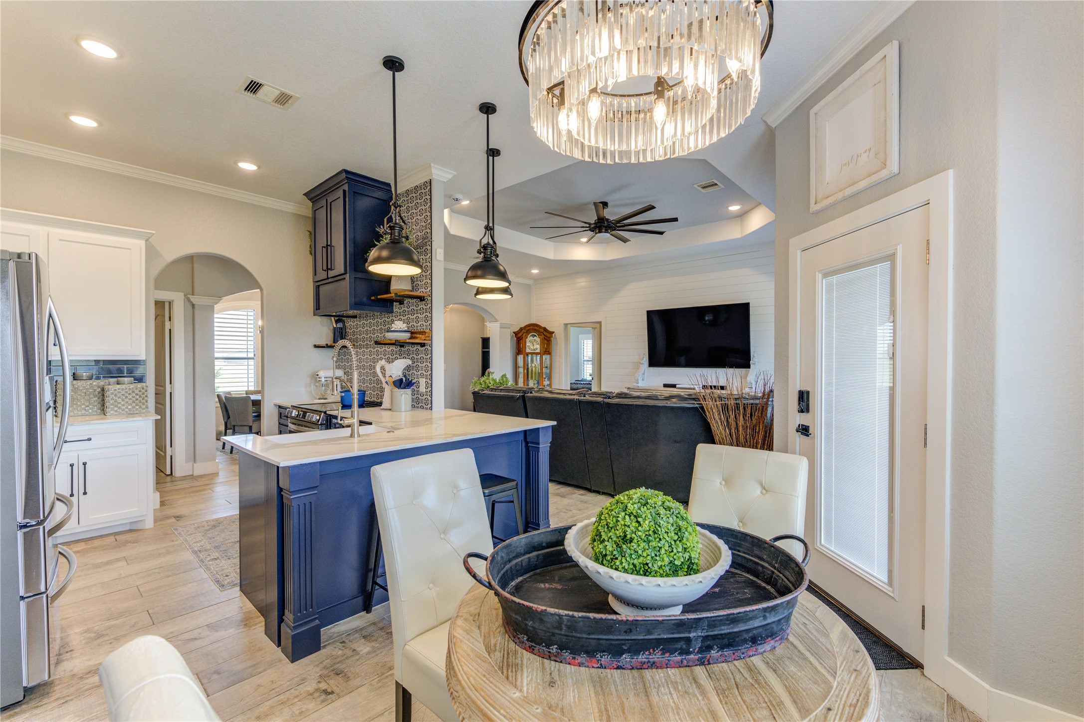 931 Angus Trail Angleton, TX 77515 - Photo 18 of 47