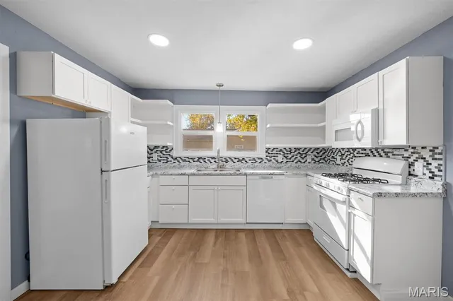 $132,000 | 229 Bender Avenue, East Alton, IL 62024