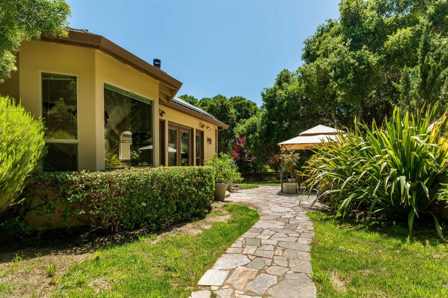 148 B Dunbarton Road, Unit B Aromas, CA 95004 - Photo 3 of 49 Gallery Image 3