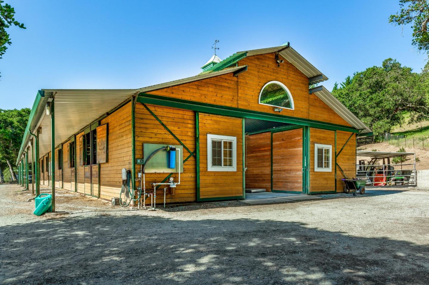 148 B Dunbarton Road, Unit B Aromas, CA 95004 - Photo 34 of 49 Gallery Image 34