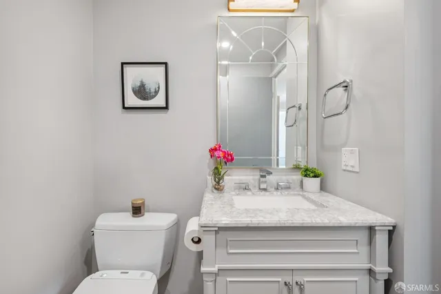 $2,098,000 | 1750 Taylor Street, Unit 202, San Francisco, CA 94133