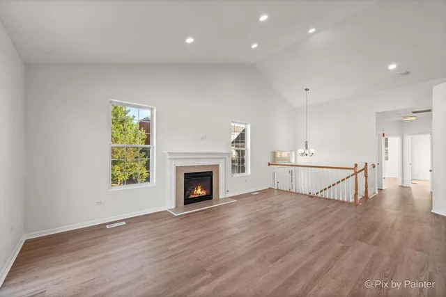 $399,000 | 920 Charlton Lane, Unit 920, Naperville, IL 60563