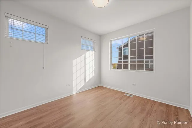 $399,000 | 920 Charlton Lane, Unit 920, Naperville, IL 60563