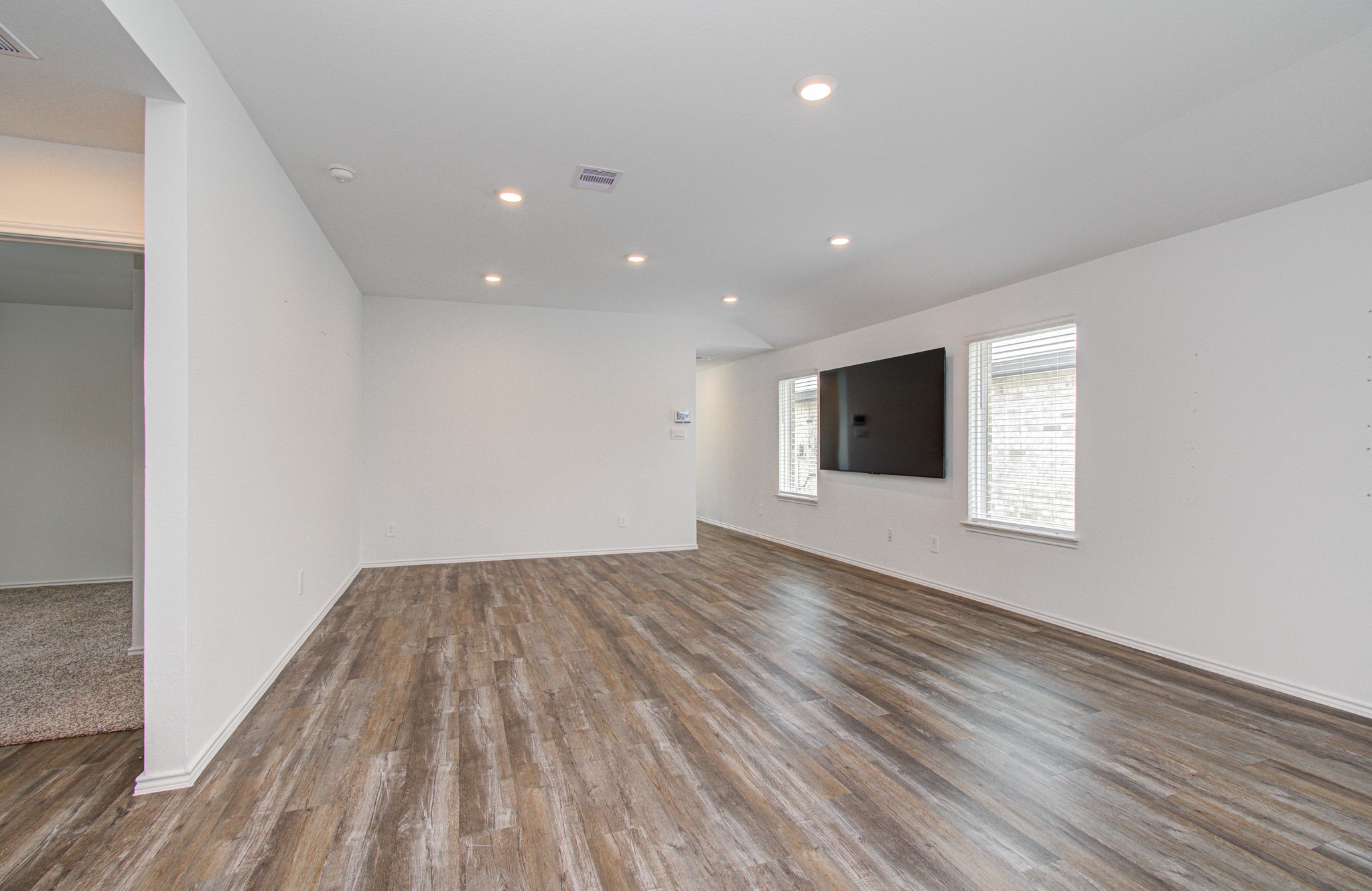 6111 Grove Of Pnes Street Spring, TX 77373 - Photo 11 of 32