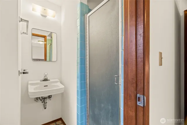 $1,089,000 | 22039 98th Place West, Edmonds, WA 98020