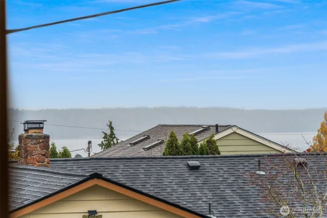 $1,089,000 | 22039 98th Place West, Edmonds, WA 98020