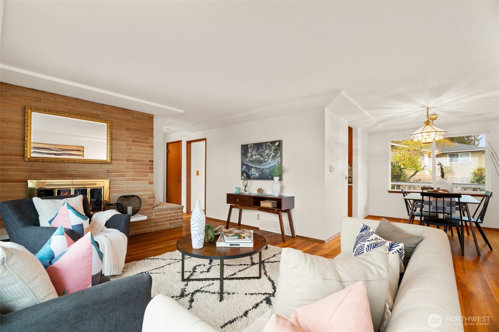 22039 98th Place West Edmonds, WA 98020 - Photo 7 of 32 a living room with furniture dining area and a window