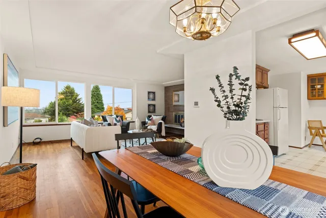 $1,089,000 | 22039 98th Place West, Edmonds, WA 98020