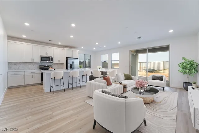 $4,600 | 1480 Marsh Bird Street, Las Vegas, NV 89138