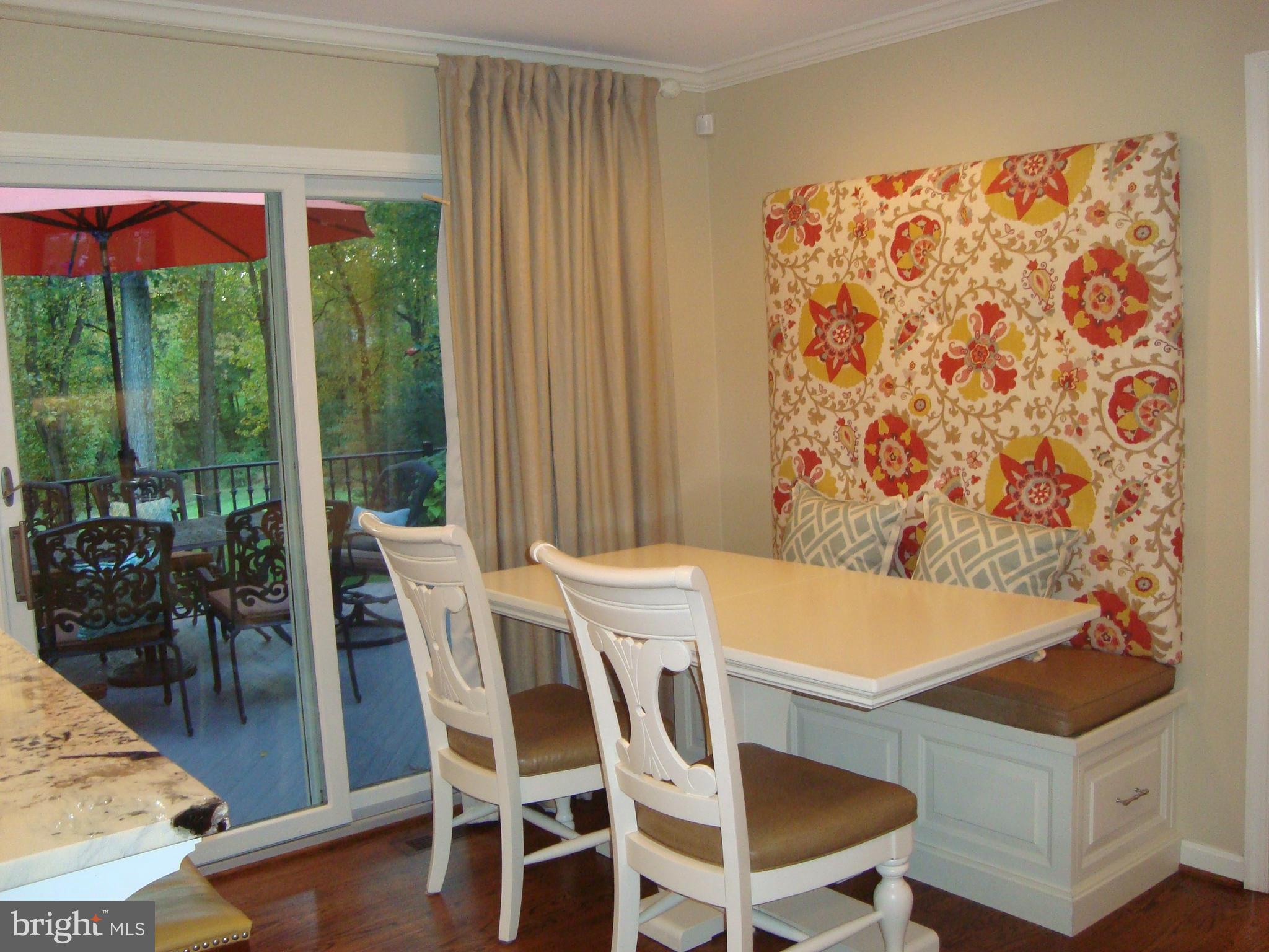 2124 Highland Ridge Drive Phoenix, MD 21131 - Photo 11 of 30 Kitchen Eating Area W/Sliding Doors To Deck