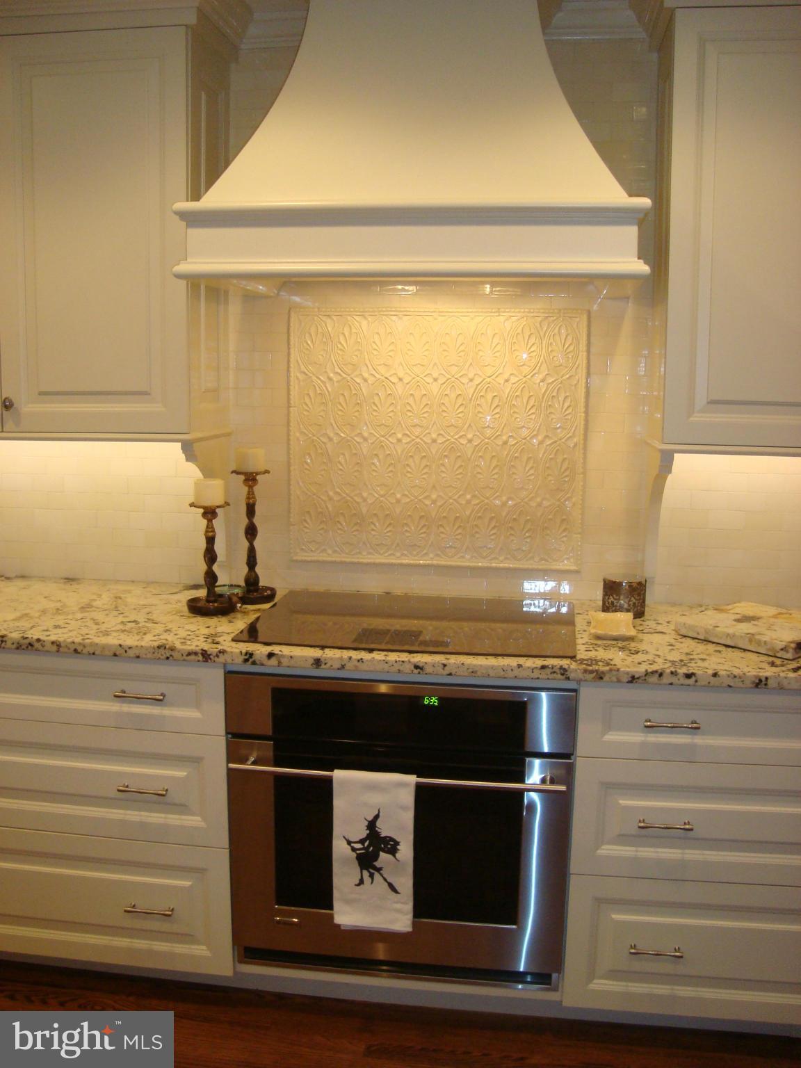 2124 Highland Ridge Drive Phoenix, MD 21131 - Photo 13 of 30 Attention To Detail In Totally Remodeled Kitchen