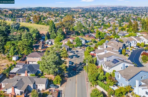 $1,398,000 | 18832 Cindy Way, Castro Valley, CA 94546