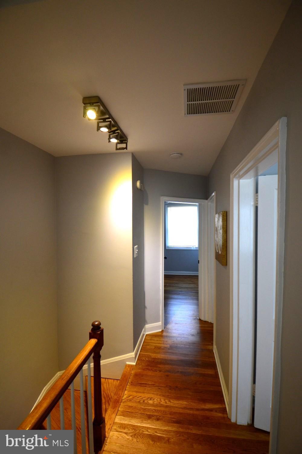 5540 Channing Road Baltimore, MD 21229 - Photo 17 of 30 Interior (General)