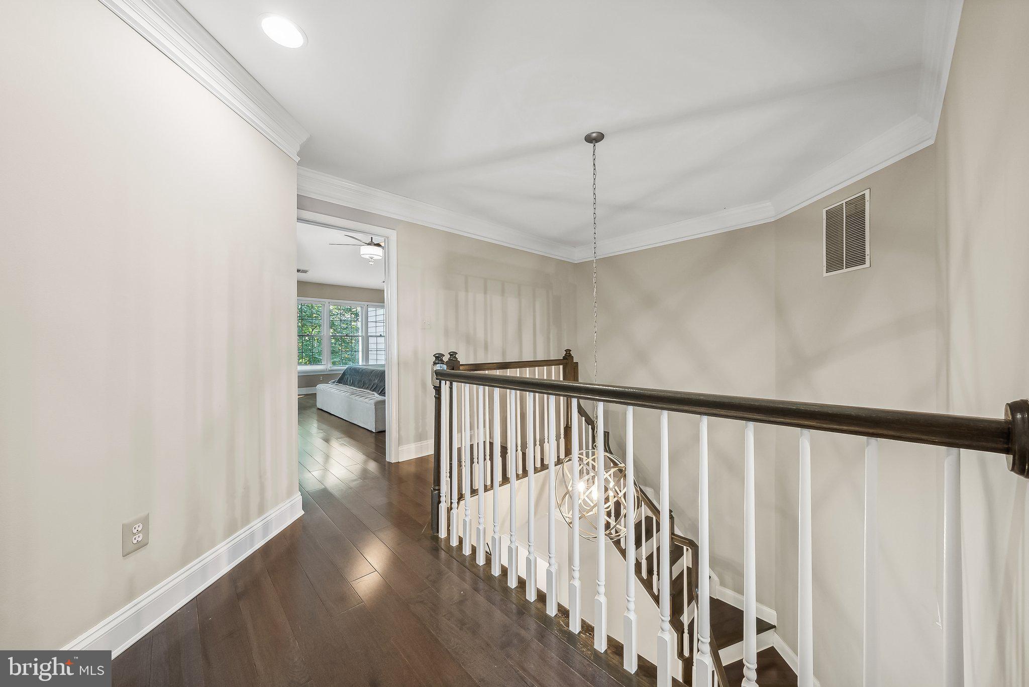 1239 Woodbrook Court Reston, VA 20194 - Photo 14 of 43