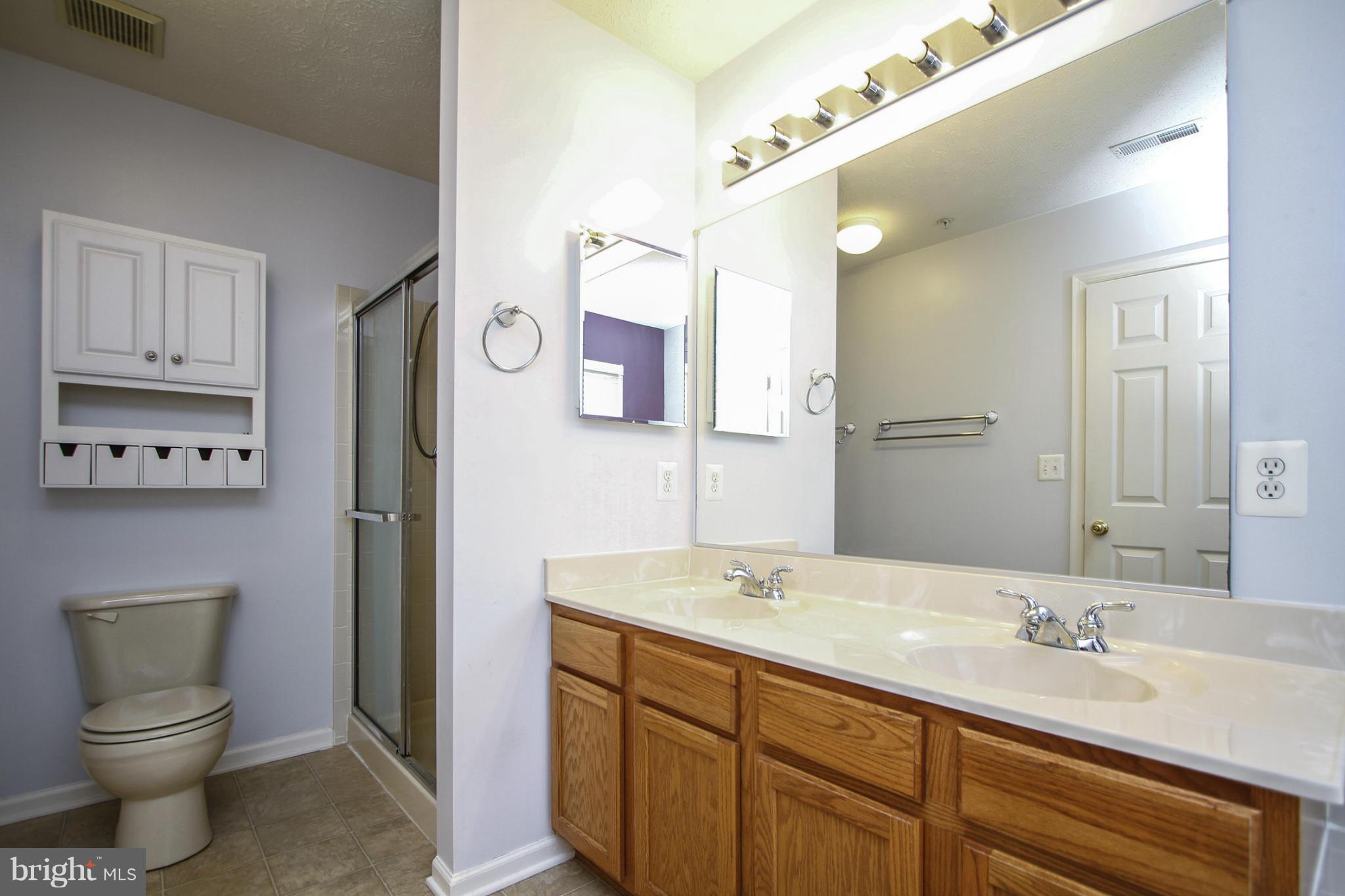 5027 Kemsley Road Baltimore, MD 21237 - Photo 24 of 30 Bath (Master)