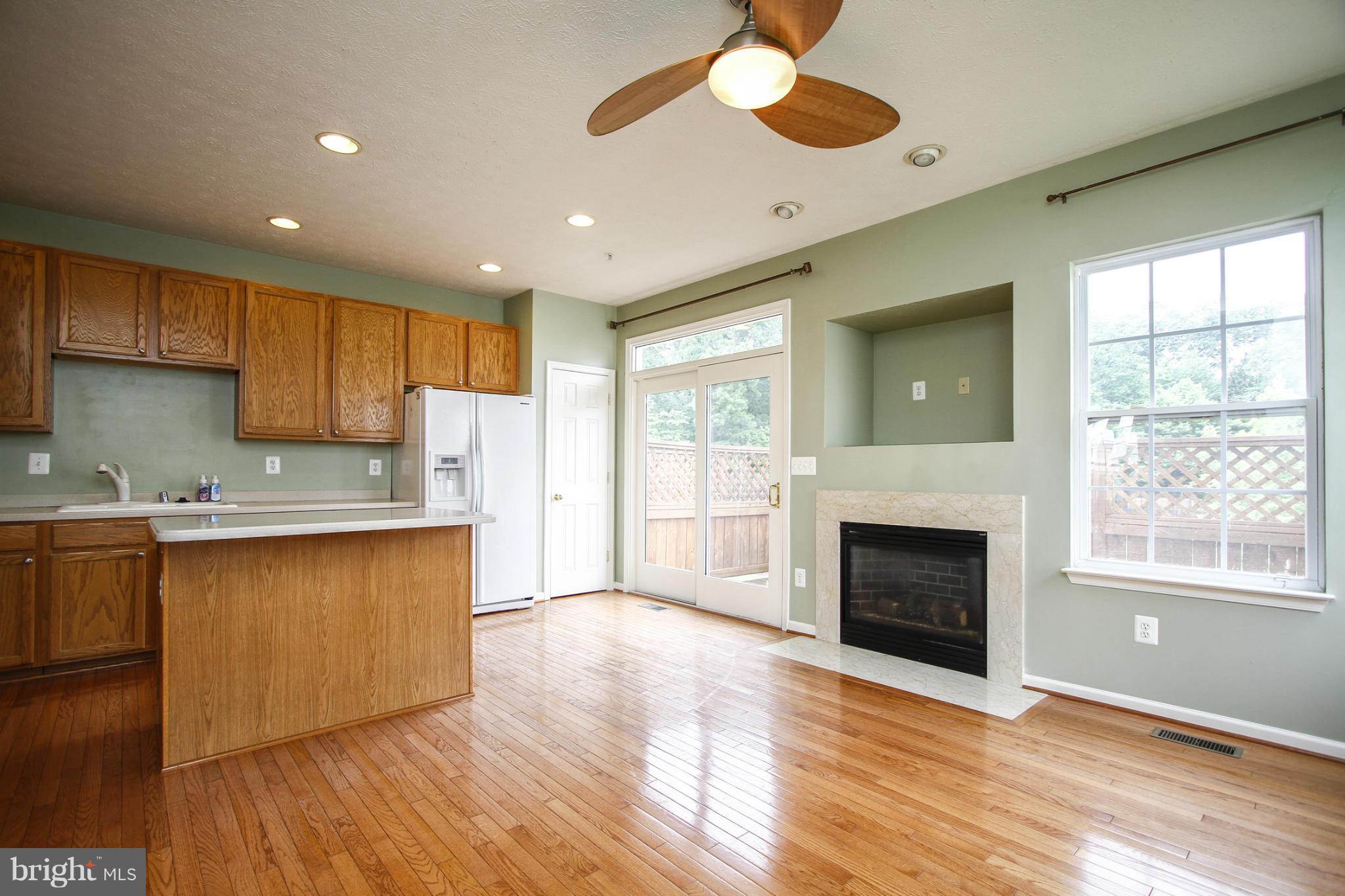 5027 Kemsley Road Baltimore, MD 21237 - Photo 6 of 30 Kitchen