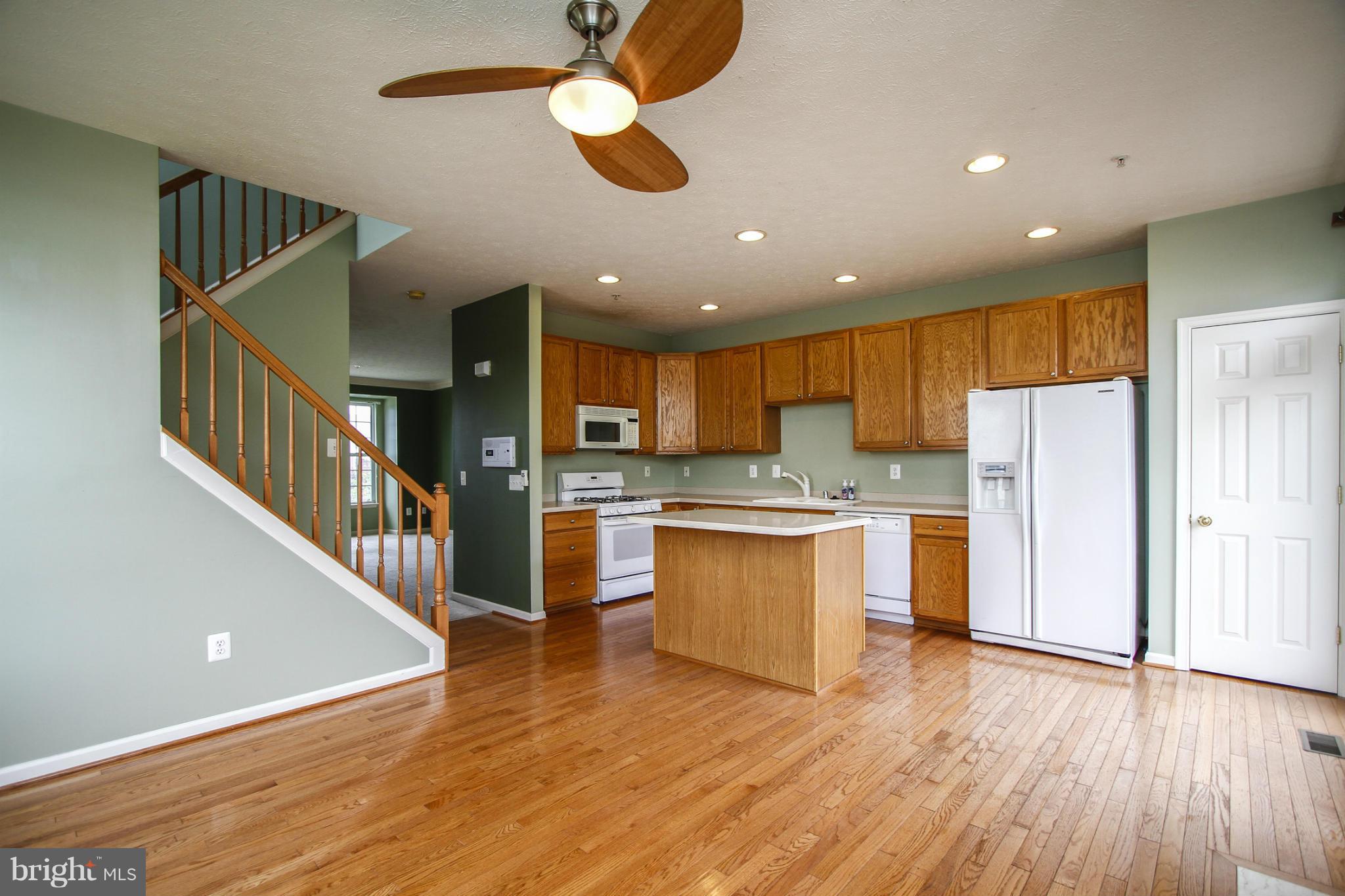 5027 Kemsley Road Baltimore, MD 21237 - Photo 8 of 30 Kitchen