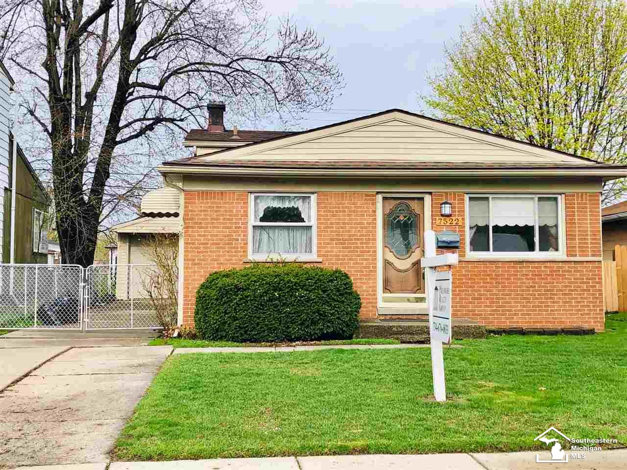 7522 Pelham Road Taylor, MI 48180 - Photo 1 of 17