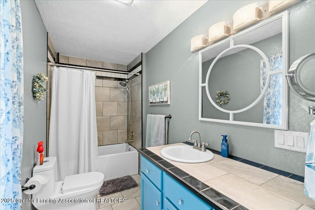 8380 Sherman Road Charlotte, MI 48813 - Photo 17 of 47 tempImagecIEEAj