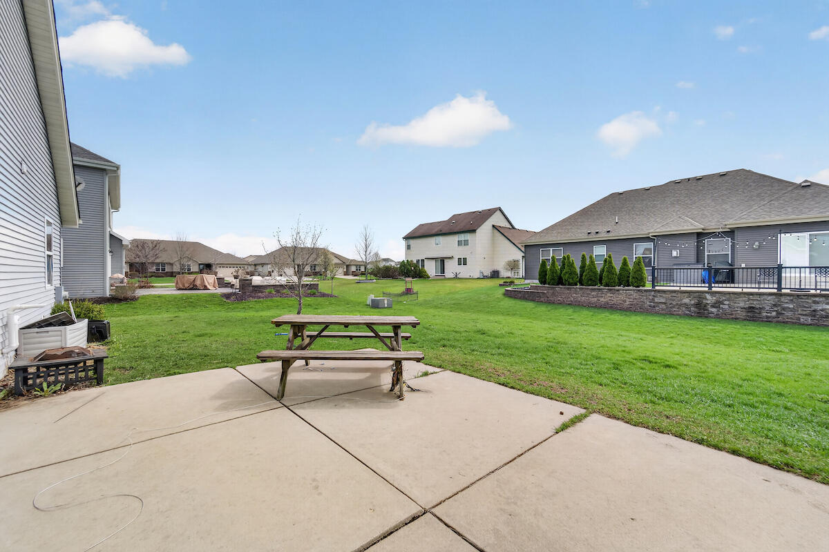 3929 Scenic Way Caledonia, WI 53126 - Photo 18 of 19 patio