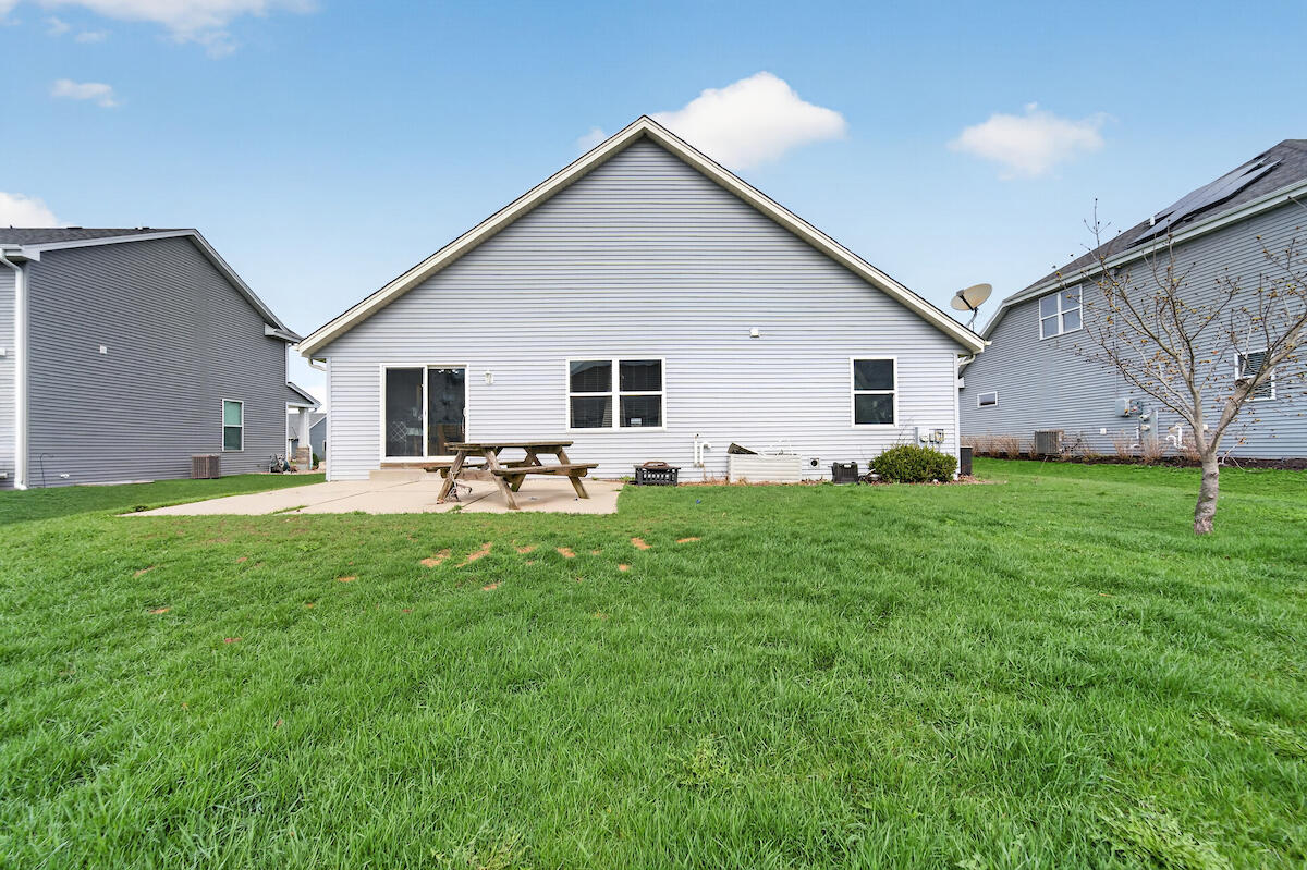 3929 Scenic Way Caledonia, WI 53126 - Photo 19 of 19 nice backyard