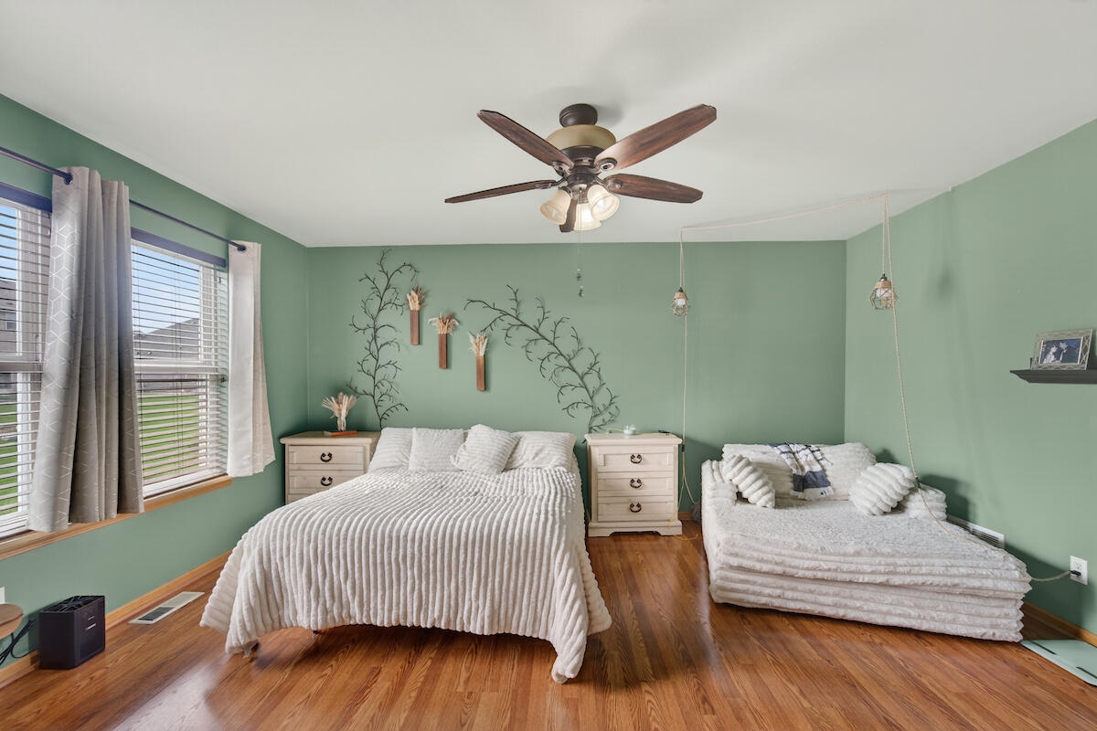 3929 Scenic Way Caledonia, WI 53126 - Photo 8 of 19 DSC00241