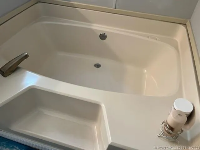 $77,000 | 6201 Holly Lane, Lantana, FL 33462