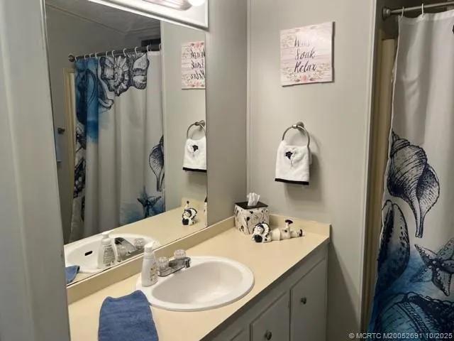 $77,000 | 6201 Holly Lane, Lantana, FL 33462