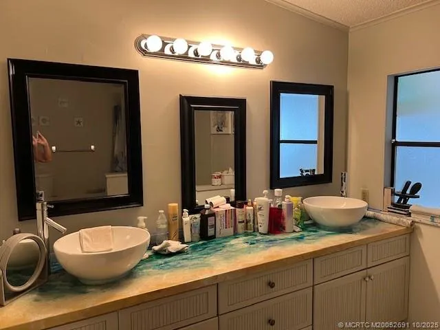 $77,000 | 6201 Holly Lane, Lantana, FL 33462