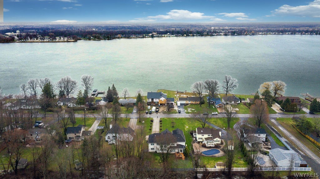 5010 East River Road Grand Island, NY 14072 - Photo 2 of 49