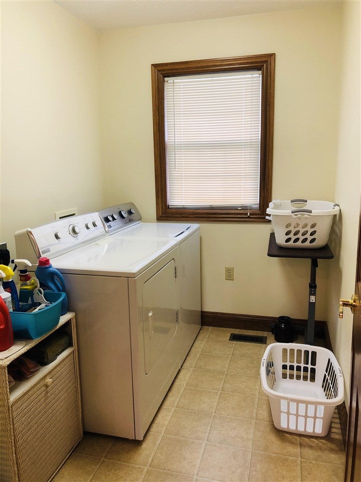 118 Deer Run Drive Huntington, WV 25704 - Photo 17 of 20 Gallery Image 17