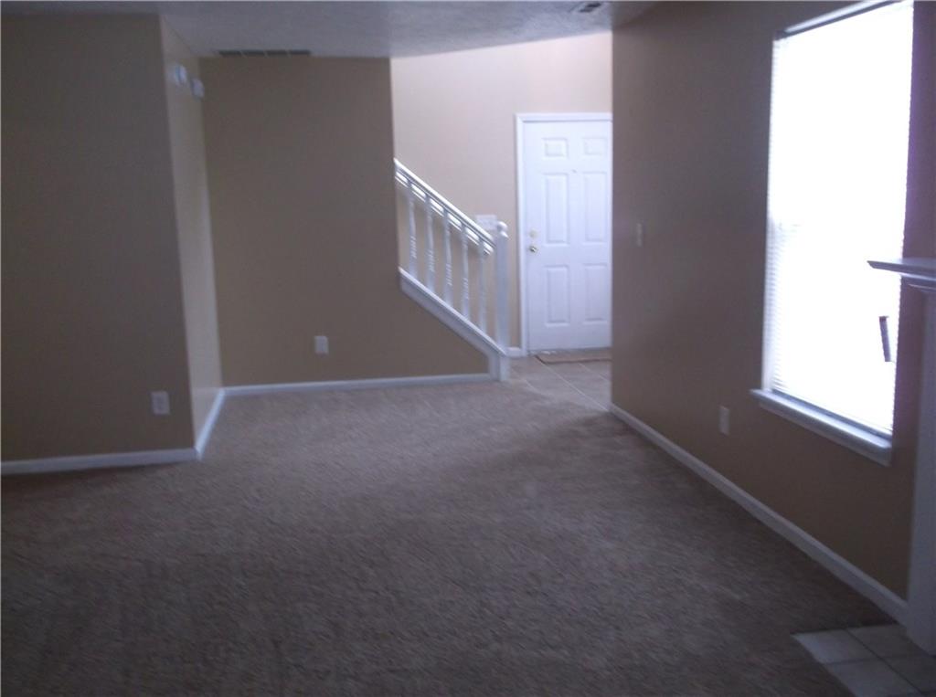 5847 Decatur Ridge Drive Indianapolis, IN 46221 - Photo 9 of 20
