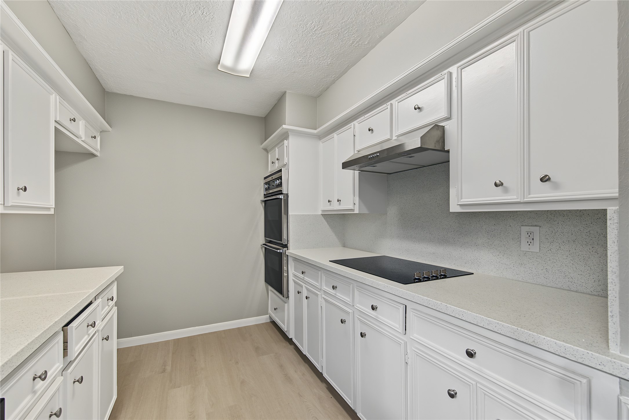 9606 Sandstone Road Houston, TX 77036 - Photo 15 of 43 Gallery Image 15
