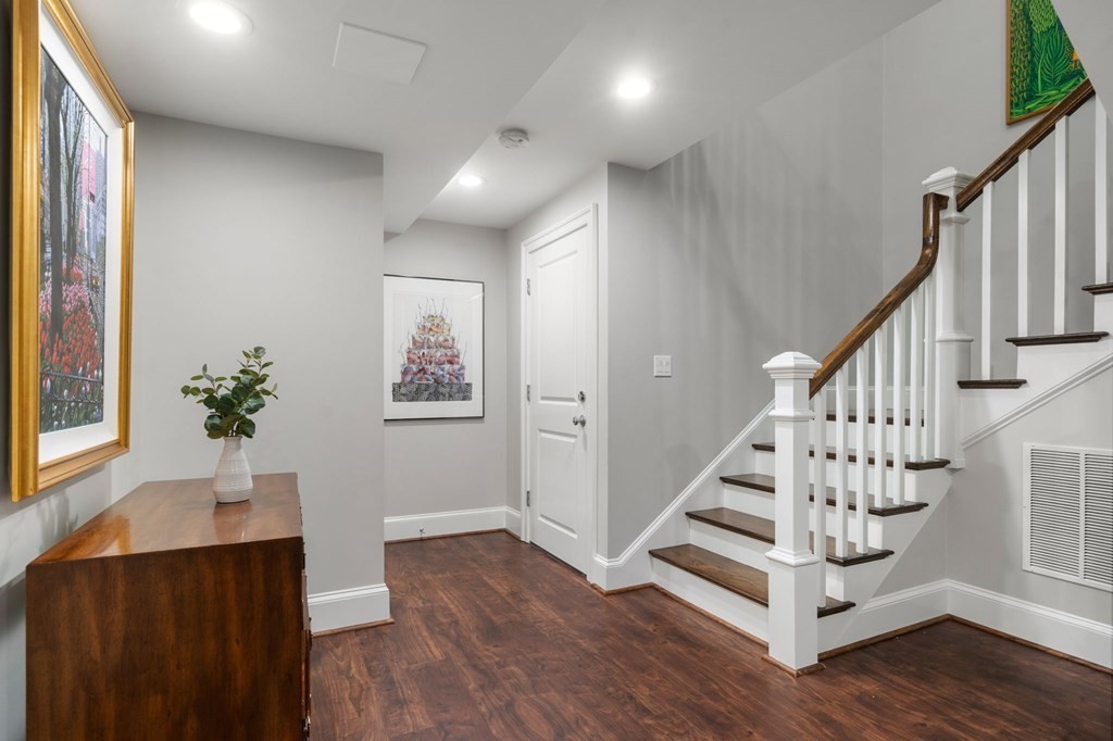 98 Manet Road, Unit 1 Newton, MA 02467 - Photo 21 of 39 Gallery Image 21