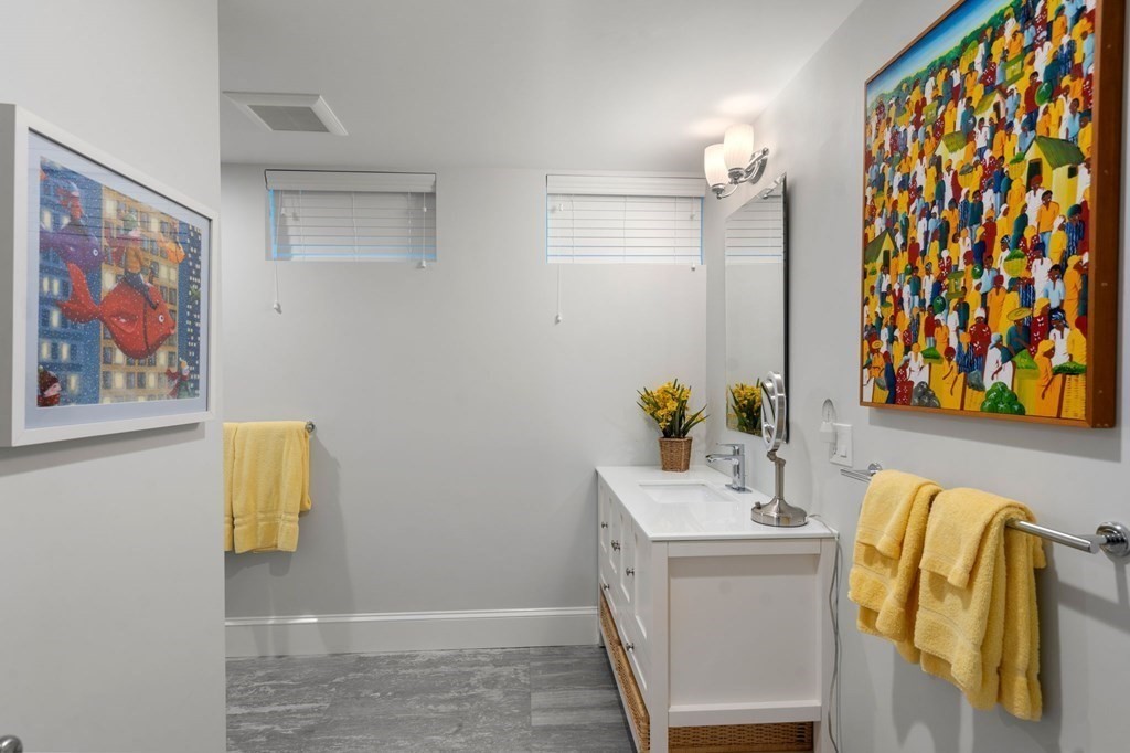 98 Manet Road, Unit 1 Newton, MA 02467 - Photo 27 of 39 Gallery Image 27