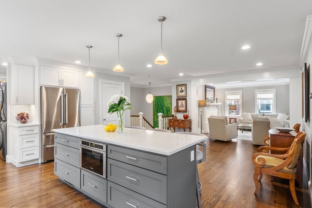 98 Manet Road, Unit 1 Newton, MA 02467 - Photo 8 of 39 Gallery Image 8