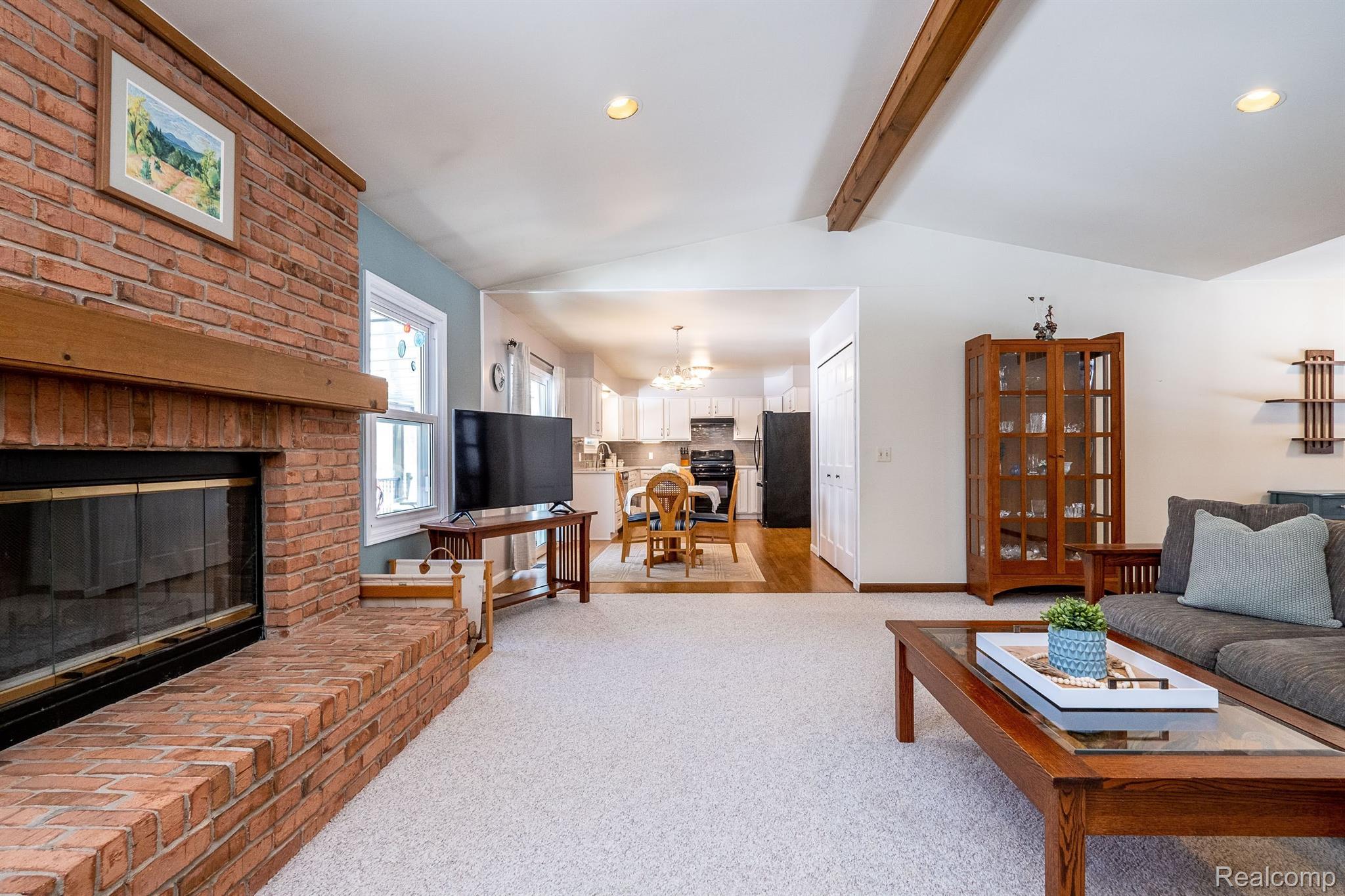3893 Cheryl Drive Commerce Township, MI 48382 - Photo 6 of 52 Gallery Image 6