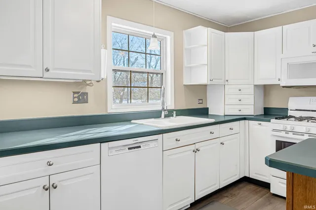 $364,900 | 1709 North Black Oak Court, Lafayette, IN 47905