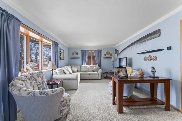 $339,900 | 1906 7th Avenue Southeast, Austin, MN 55912